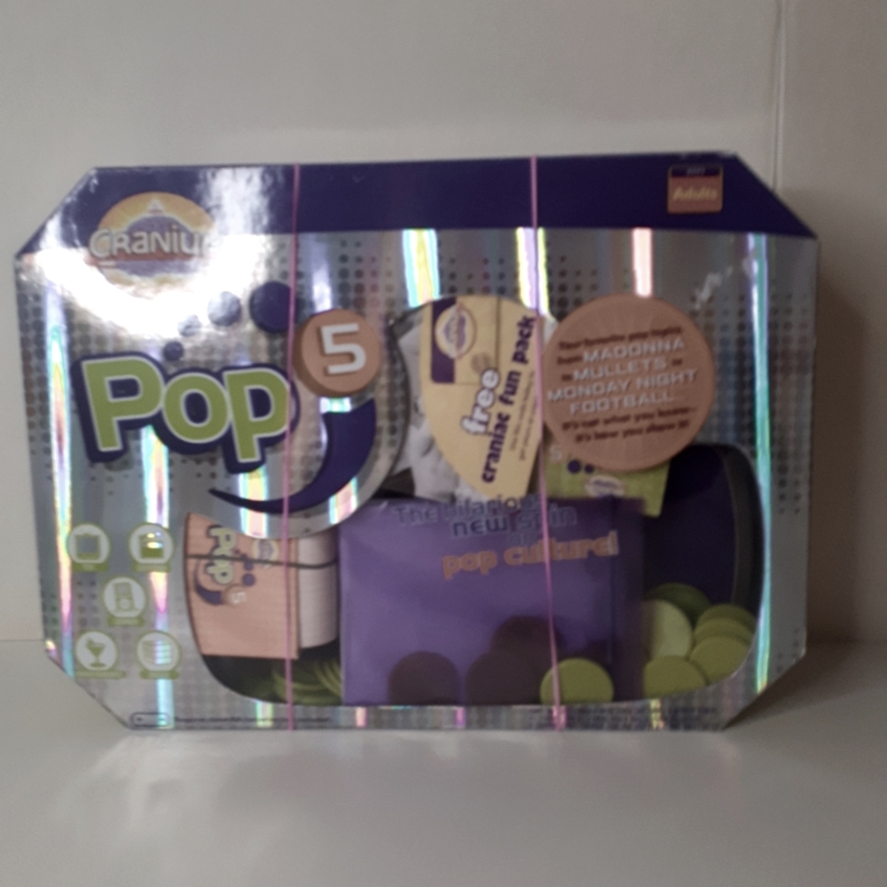 Cranium Pop 5 Adult Trivia Game w/Console